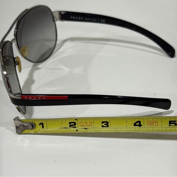 “PRADA” Women Aviator Sunglasses Pre-owned Made in Italy - Picture 3 of 7